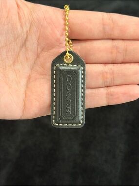2” Medium Y2K Coach Leather Key Fob Bag Charm Keychain Hang Tag/Hangtag